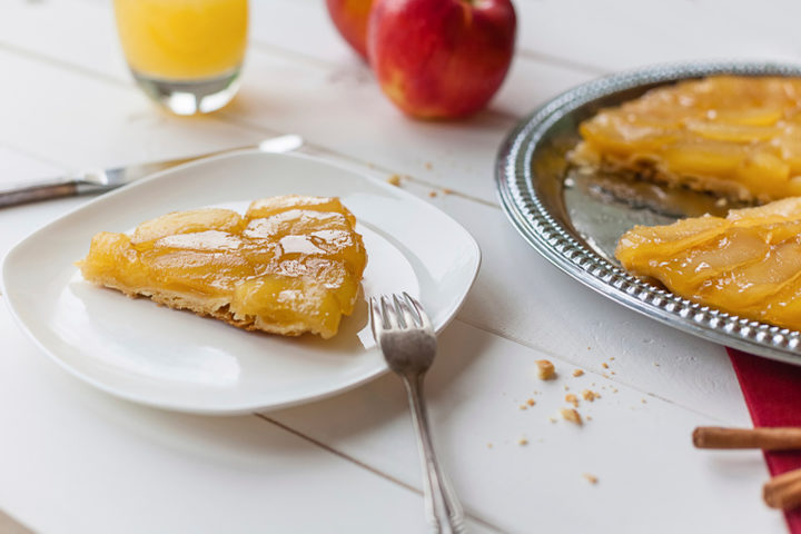 Torta di mele e pere capovolta