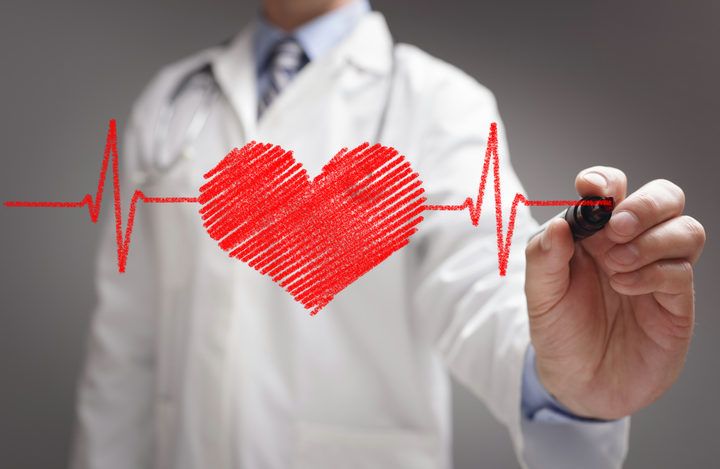 Un esame della troponina nel sangue può predire un infarto futuro?
