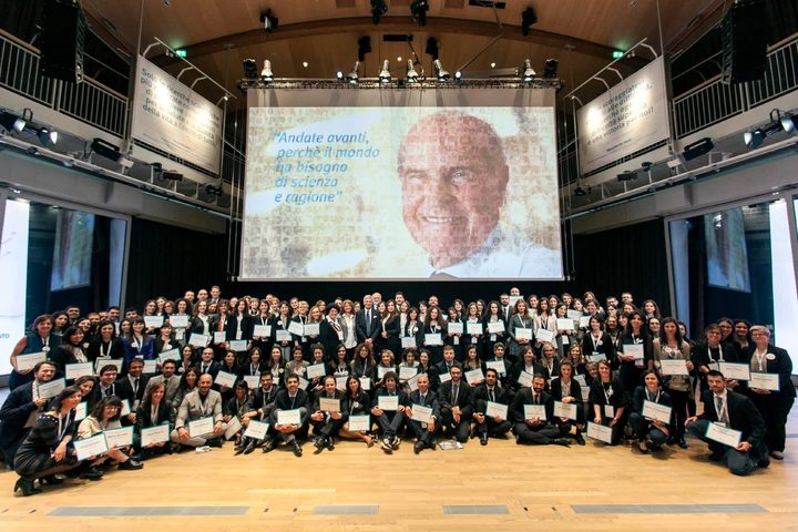 Premiati i 194 giovani ricercatori con i Grant della Fondazione Veronesi