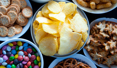 Colesterolo alto: ecco gli alimenti da consumare con prudenza