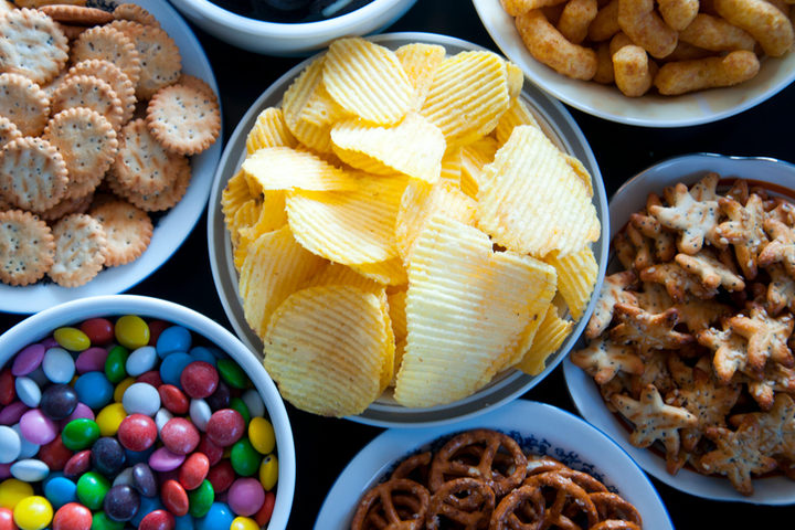 Colesterolo alto: ecco gli alimenti da consumare con prudenza