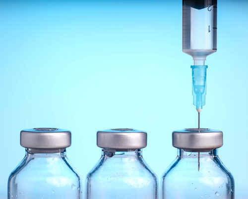I vaccini contengono sostanze tossiche e pericolose come mercurio, formaldeide, alluminio - FALSO