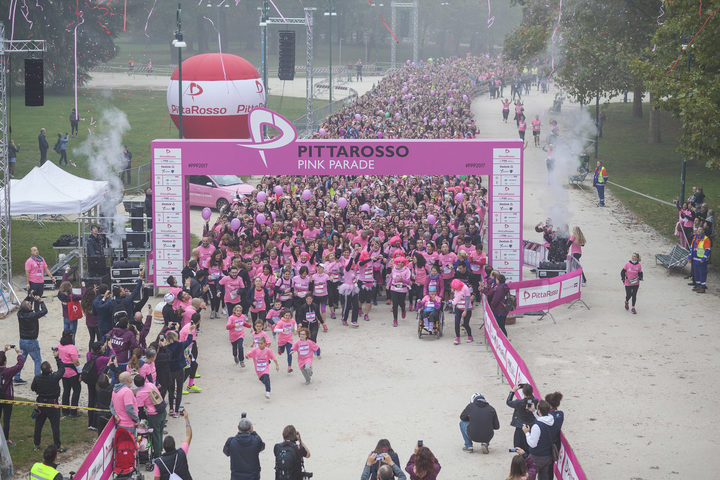 Gli scatti più belli della Pittarosso Pink Parade 2017