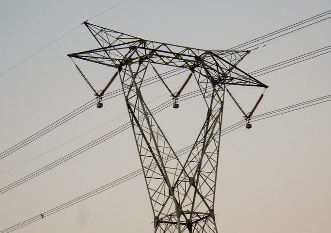 Abitare vicino a torri elettriche può essere pericoloso per la salute?