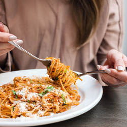 si può mangiare la pasta nella dieta