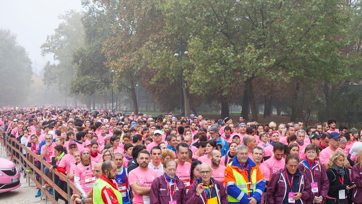 PittaRosso Pink Parade a Milano il 28 ottobre contro i tumori femminili