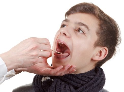 Le tonsille si possono rimuovere anche in età adulta?