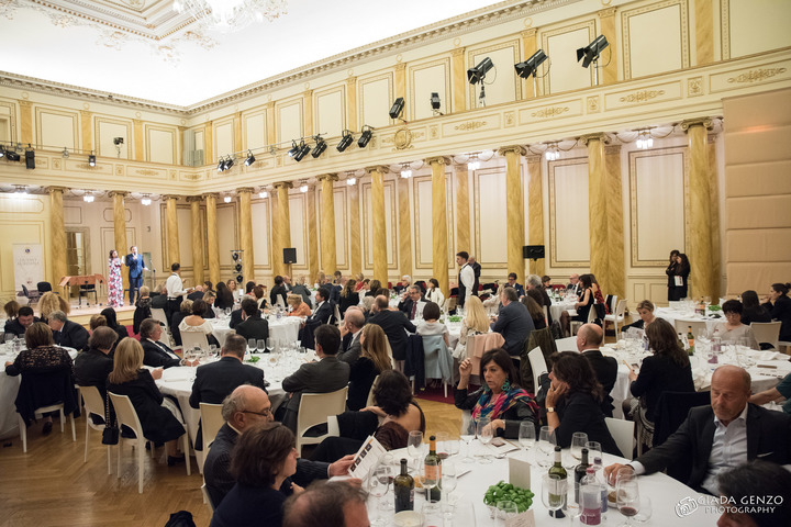 Gli scatti della cena di raccolta fondi di Trieste