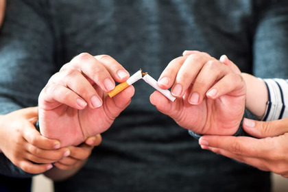 Come si riduce il rischio di avere un tumore smettendo di fumare? 