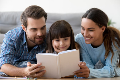 Più empatia tra genitori e bambini se si legge un libro «vero» 