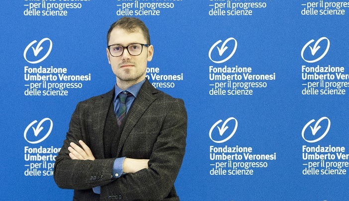 Fondazione Veronesi porta la bioetica tra i banchi di scuola