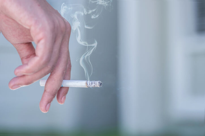 La dipendenza dal fumo può provocare crisi di astinenza?
