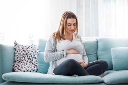 Stitichezza in gravidanza: come curarla a tavola?