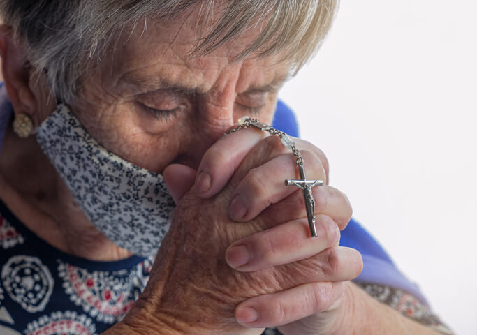 Centenari più «resistenti» a Covid-19? Sì, rispetto agli 80enni