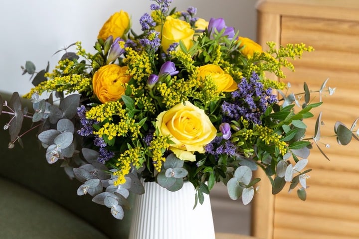 Festa della donna: i fiori di Colvin per sostenere la ricerca scientifica