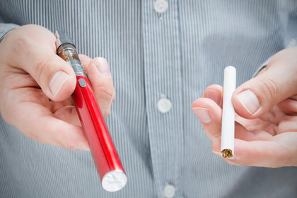 Smettere di fumare: come usare le sigarette elettroniche con nicotina?