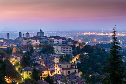 Gala in rosa: appuntamento con la delegazione di Bergamo