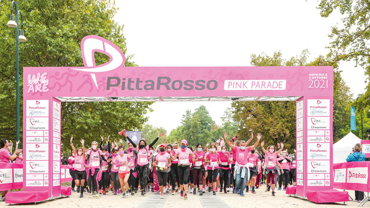 PittaRosso Pink Parade 2022: le aziende in marcia a sostegno della ricerca