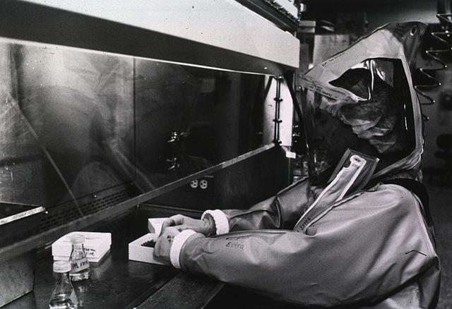HIV e AIDS, una storia lunga un secolo