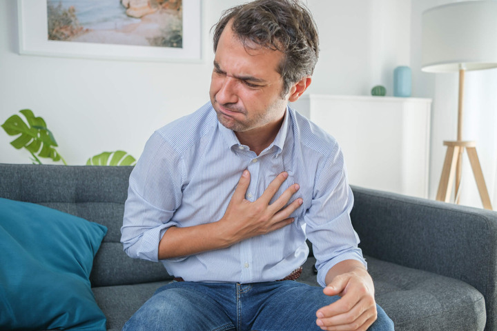 Gli inibitori di pompa mascherano i sintomi del tumore gastrico?