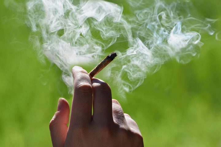 Tabacco più cannabis, e la vita peggiora 