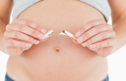 Così il fumo in gravidanza danneggia il bambino