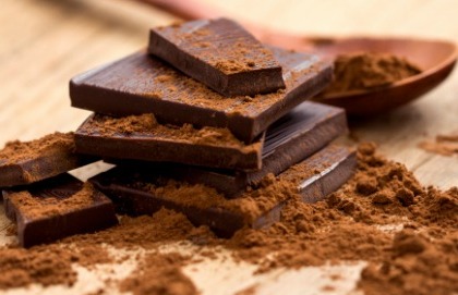Il cioccolato fondente fa bene ai denti?