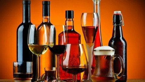 L'alcol è implicato nell'insorgenza di sette tumori | Fondazione ...