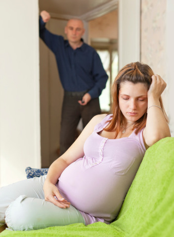 Depressione in gravidanza: curarla o no?