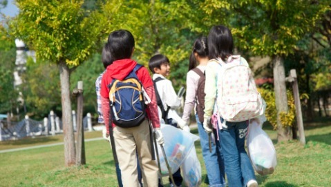 Se cala l’inquinamento migliora la respirazione dei bambini