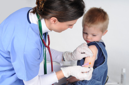 Vaccinare i bambini contro l’influenza sì o no?