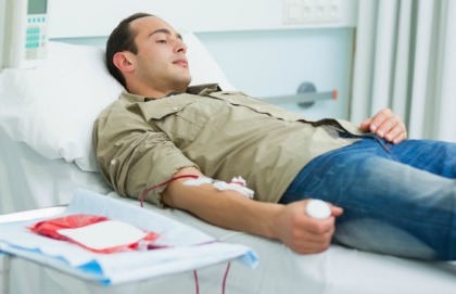 Sono celiaco, ma vorrei donare il sangue: è possibile?