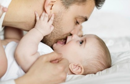 Se il neonato è sano è merito anche del papà
